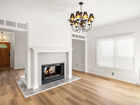 Elegant Dining Rm w/Fireplace Accent