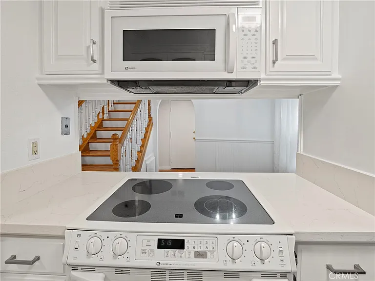 18411 Hatteras St #138 — Photo 8