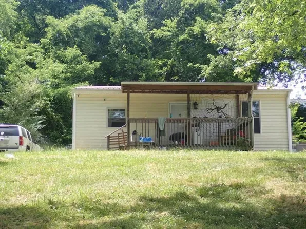 530 Valley St, Morristown, TN 37813