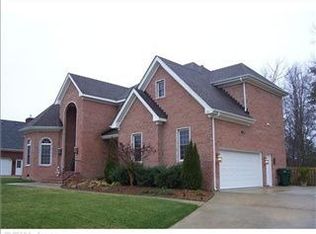 124 Springfield Ter, Suffolk, VA 23434