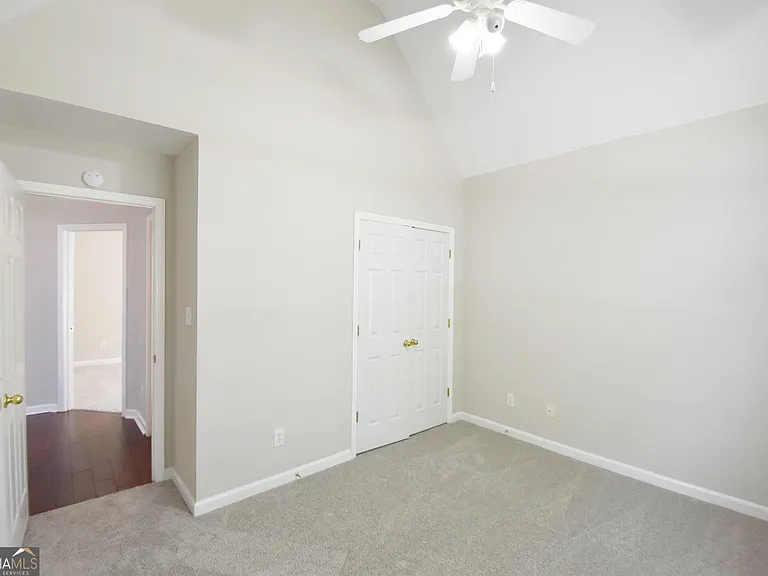 208 Turnbridge Cir — Photo 6