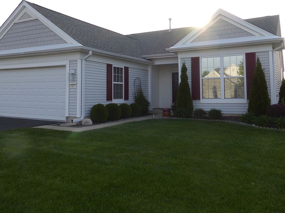 1st image of 12374 Arlington Dr