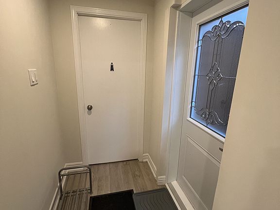 2nd image of 42 Butterfield Cres #A