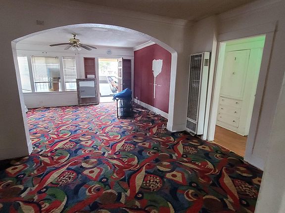 5th image of 10211 S Mansel Ave #A