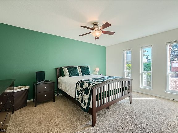 5th image of 2822 Loveland Dr Unit 1403