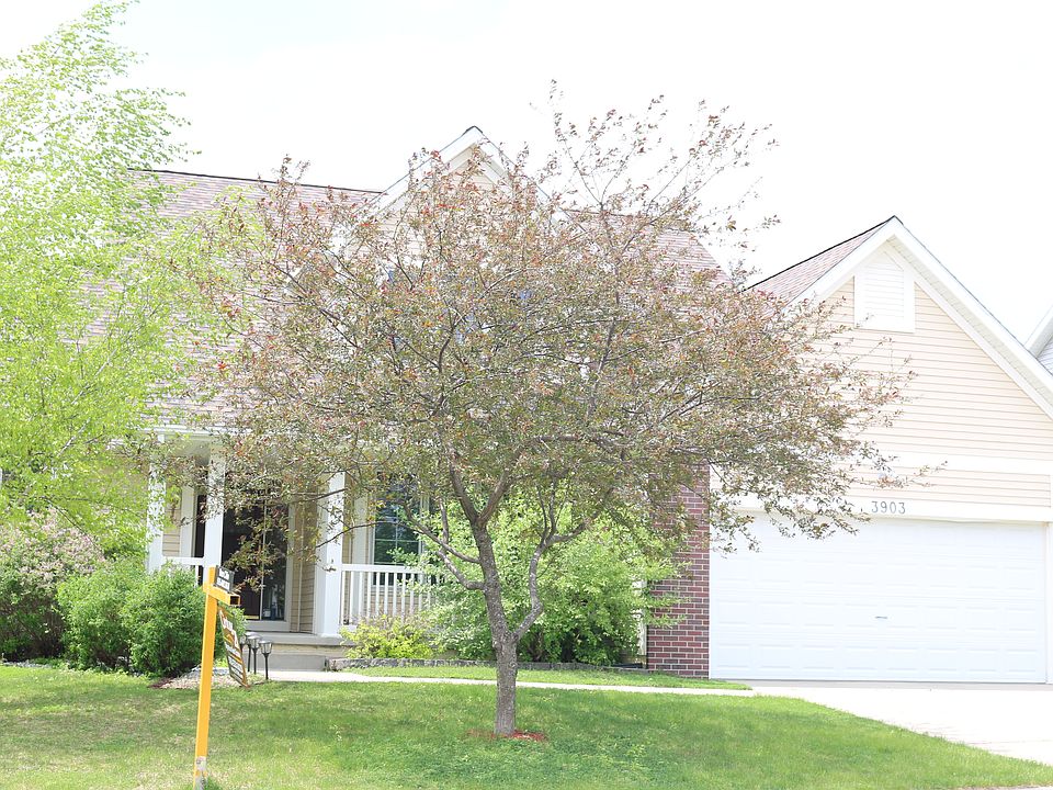1st image of 3903 Westlawn Dr