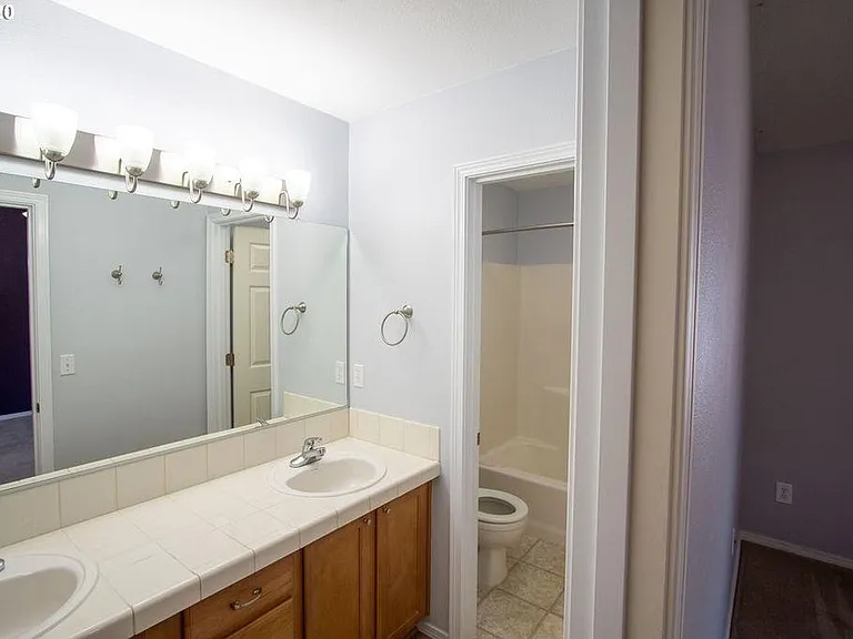17496 SW Turning Leaf Dr #17469 — Photo 9