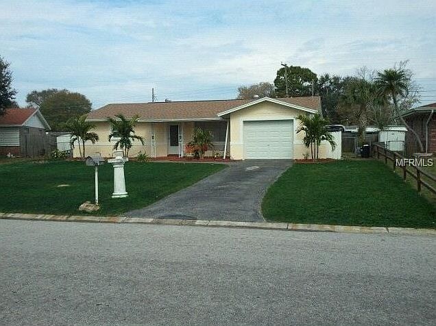 1st image of 10963 105th Ave