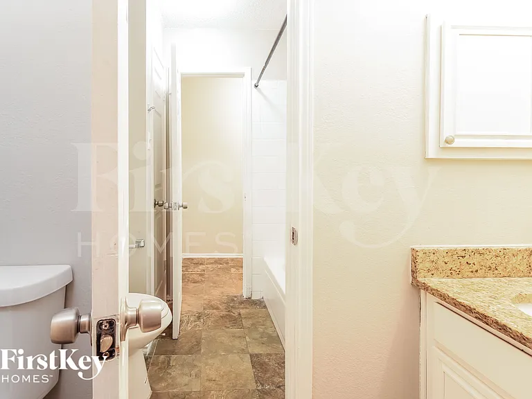 4417 Cordova Ln — Photo 13