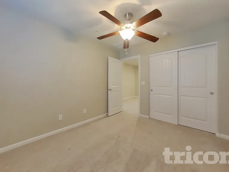 12554 W Hummingbird Ter — Photo 11