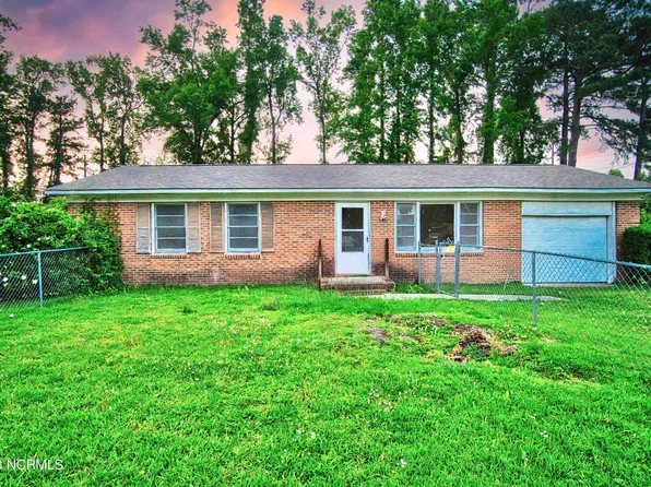 2900 Monroe Drive, New Bern, NC 28562