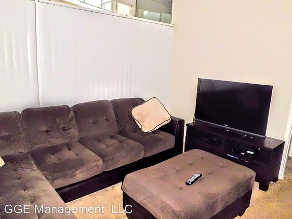 5th image of 507 Esplanade APT C