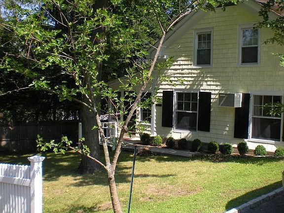 2nd image of 28 Hill St