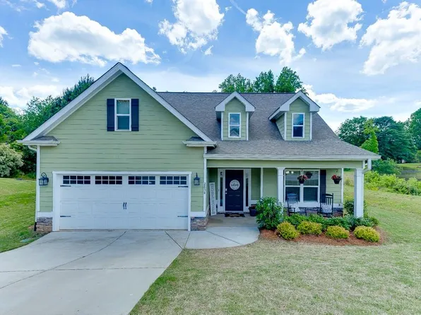 2854 Oak Springs Dr, Statham, GA 30666