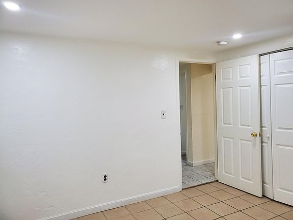 Bedroom #1, 13x12