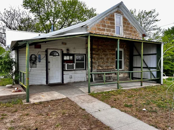 770 Main St, Glade, KS 67639
