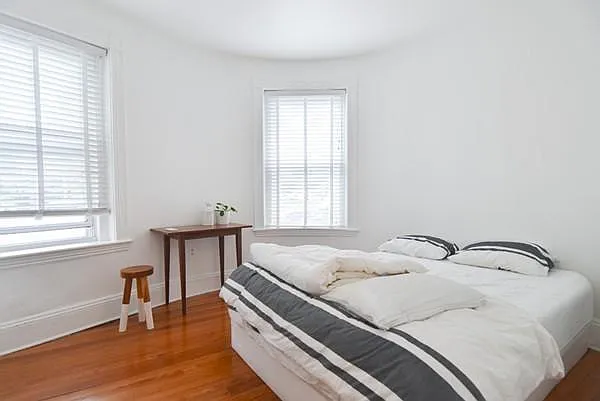 6 Perry St #3 — Photo 5