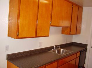 2307 E 10th St APT 5, Long Beach, CA 90804