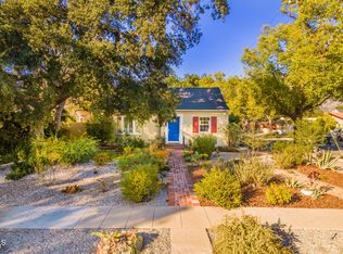 1975 E Woodlyn Rd, Pasadena, CA 91104