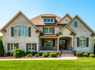 872 Douglas Bend Rd, Gallatin, TN 37066
