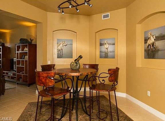 5th image of 6061 Silver King Blvd Unit 1104