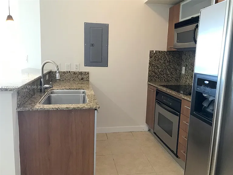 9055 SW 73rd Ct #1903 — Photo 26