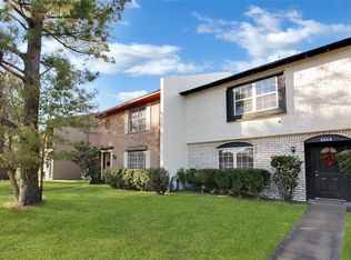 8868 Kempwood Dr, Houston, TX 77080