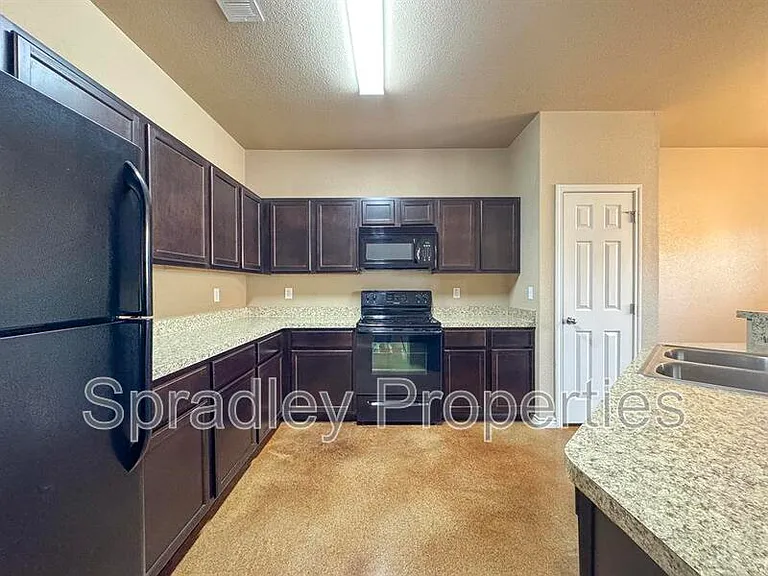 7103A Cameron Park Rd #R — Photo 5
