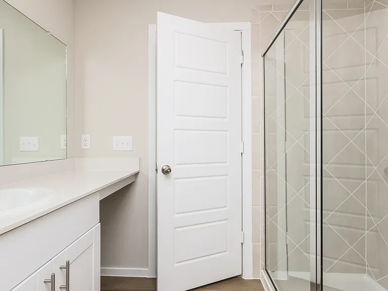 624 Levine Ct — Photo 12