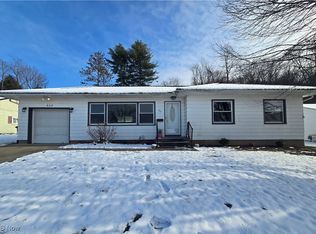 608 Highland Blvd, Coshocton, OH 43812