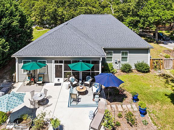 5th image of 1878 Oak Harbour Drive SW