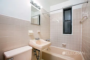 Rented by (Legacy) Elegran