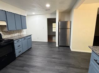 2407 Hickory St, Kilgore, TX 75662