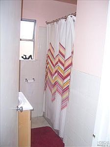 4th image of 740 Warford Ave