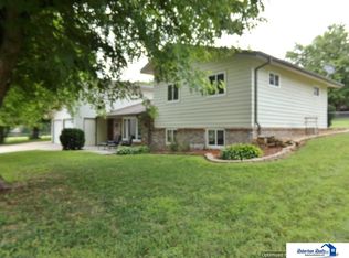 1017 Pioneer Dr Beatrice NE 68310 Zillow