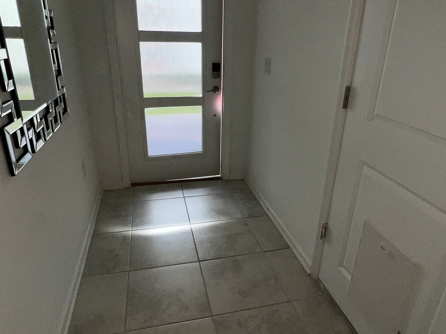 2 bed, 1388 sqft, $2,200 — Photo 4