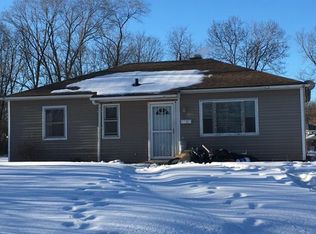2215 Martha Ave, Rockford, IL 61104
