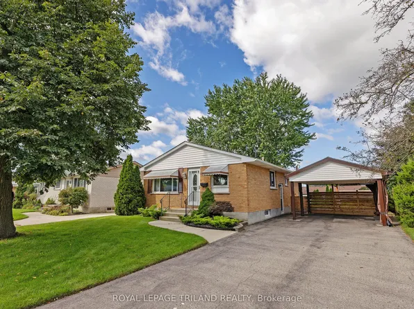 16 Sparta St, Saint Thomas, ON N5R 5G9
