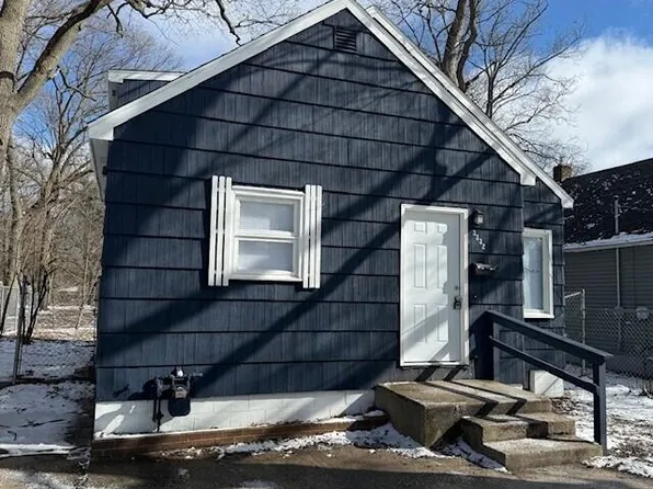 3332 Mona St, Muskegon Heights, MI 49444