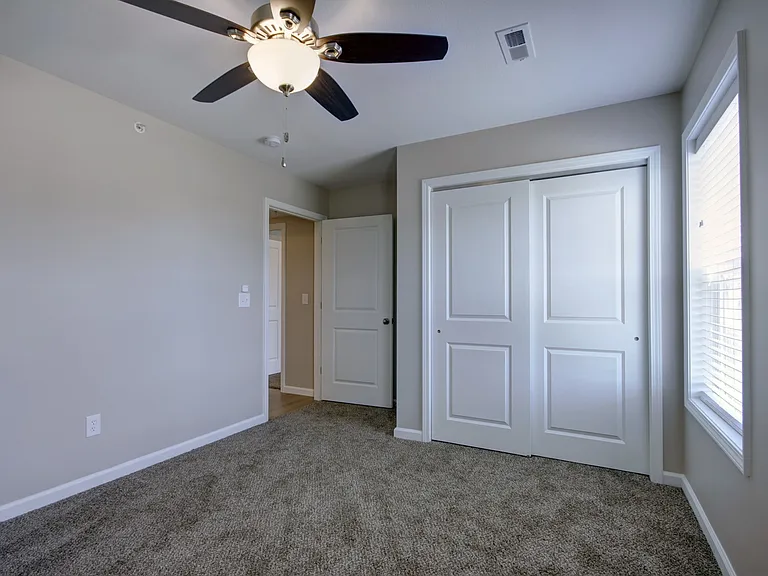 Middletown Place Apartments — Photo 46