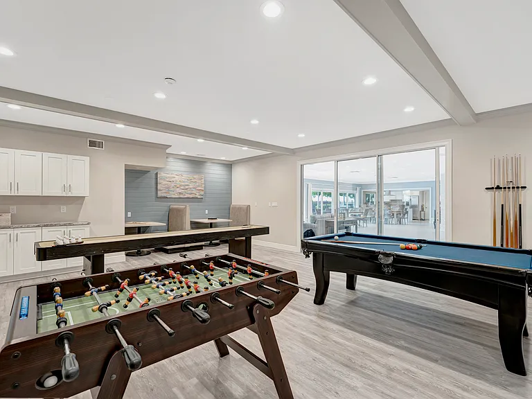 Gulf Gate Apartments — Photo 67