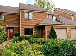 177 Ivy Hill Cres, Rye Brook, NY 10573