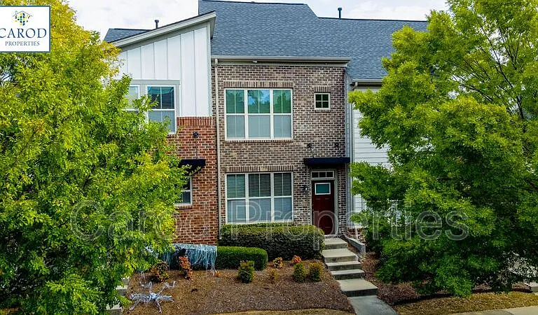 3840 Willow Green Pl — Photo 3