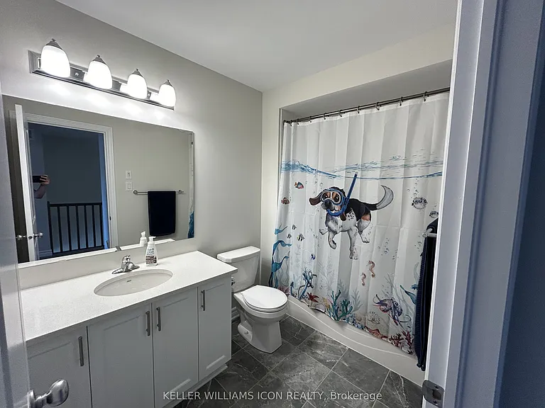 505 Manhattan Ct — Photo 26