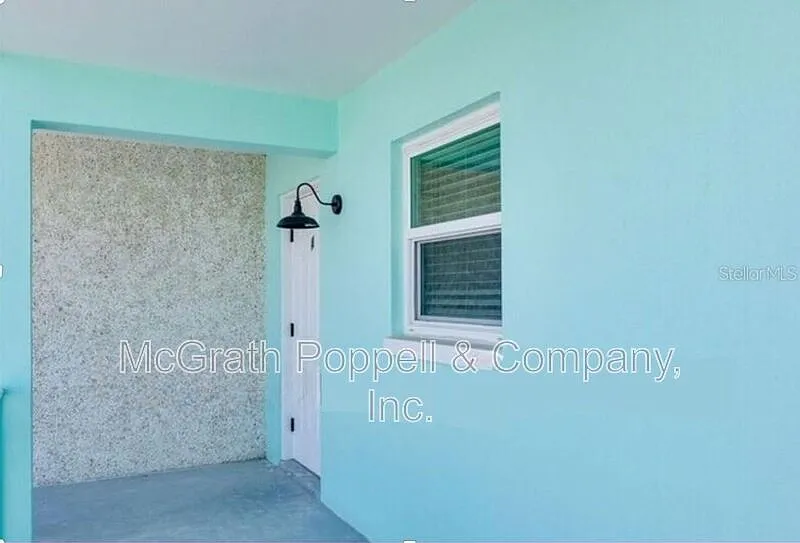 2 bed, 2.0 bath, 1041 sqft, $2,450 — Photo 4