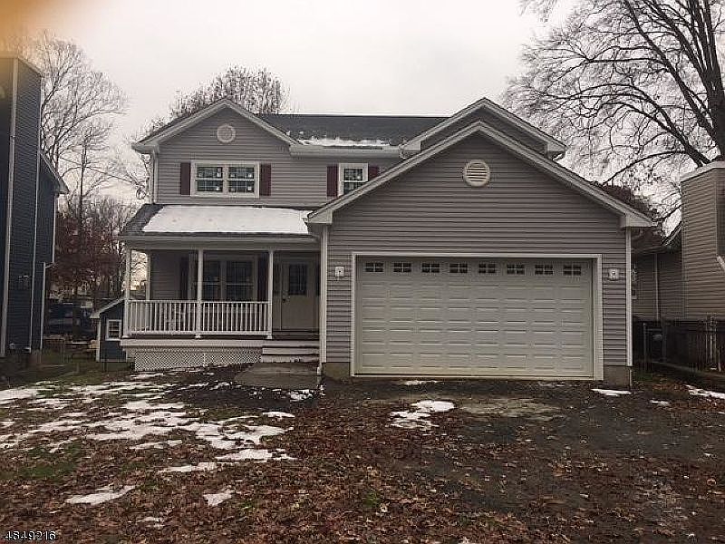 1st image of 118 Minnehaha Blvd