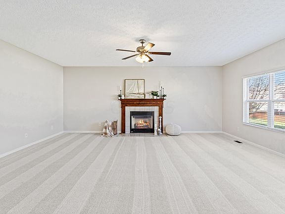 5th image of 6299 Hermitage Dr
