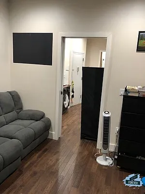 Rented by Fifth & Forever LLC | media 29