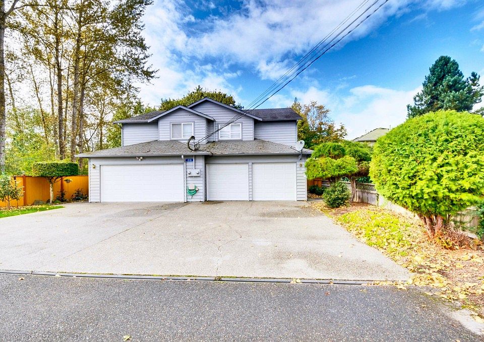 1st image of 210 99th Ave SE #33