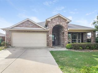 2000 Robincreek Cv, Heartland, TX 75126